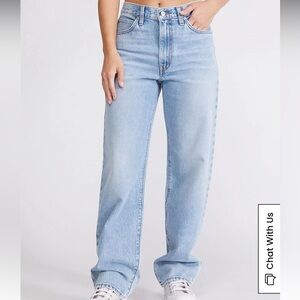 Levi’s light indigo ‘94 baggy jeans